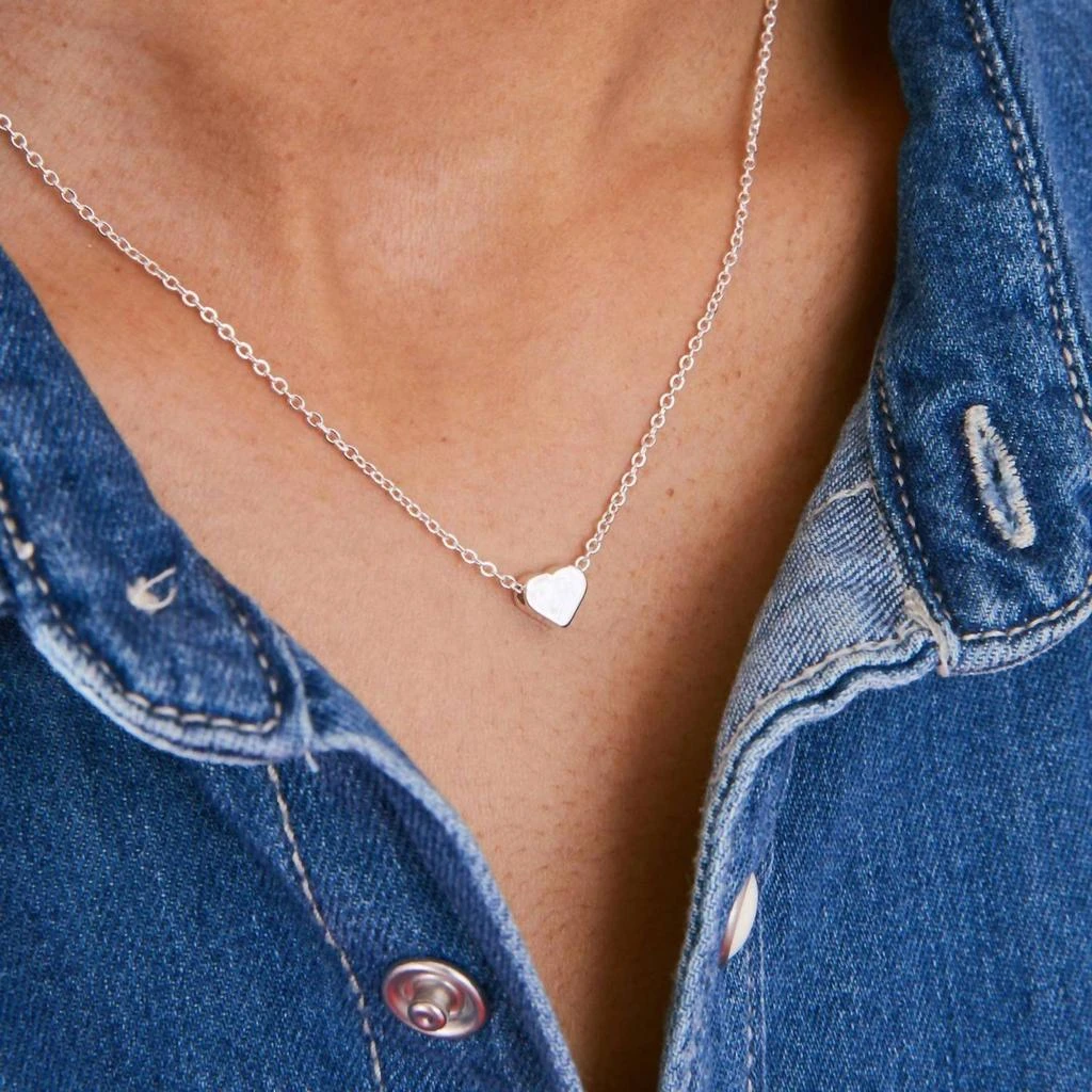 White Label White Label - Women
s Tiny Heart Necklace