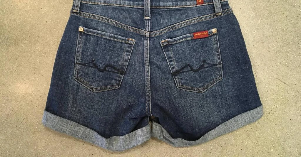 7 For All Mankind 7 For All Mankind - Mid Roll Short 2