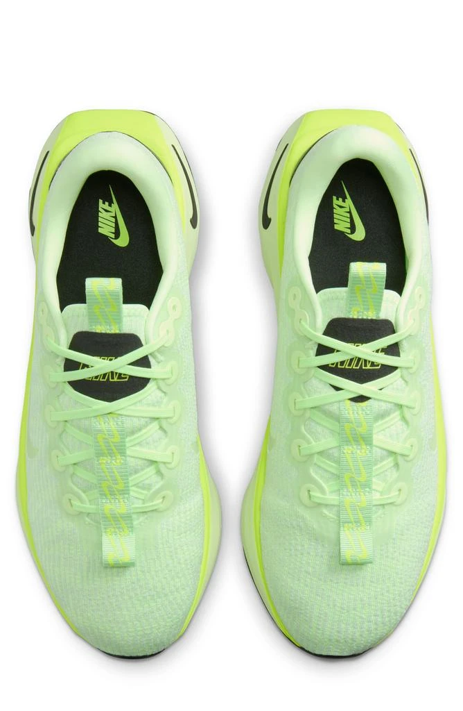 NIKE Motiva Walking Sneaker 3