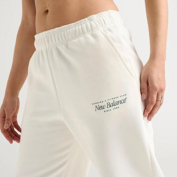 New Balance Women's New Balance Logo Cuffed Jogger Pants 5