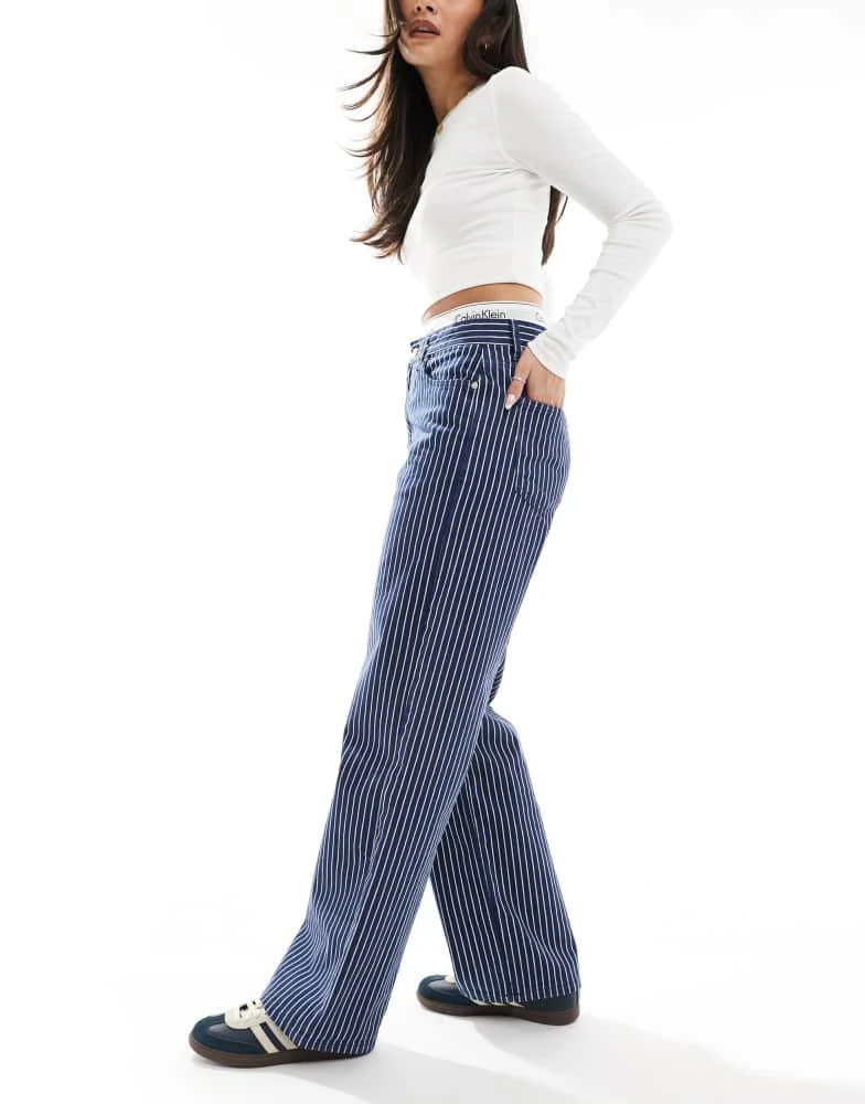 Pull&Bear Pull&Bear striped baggy jeans in blue 2