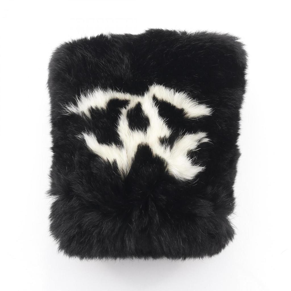 Chanel Lapin Warm Gloves (Pre-Owned)
