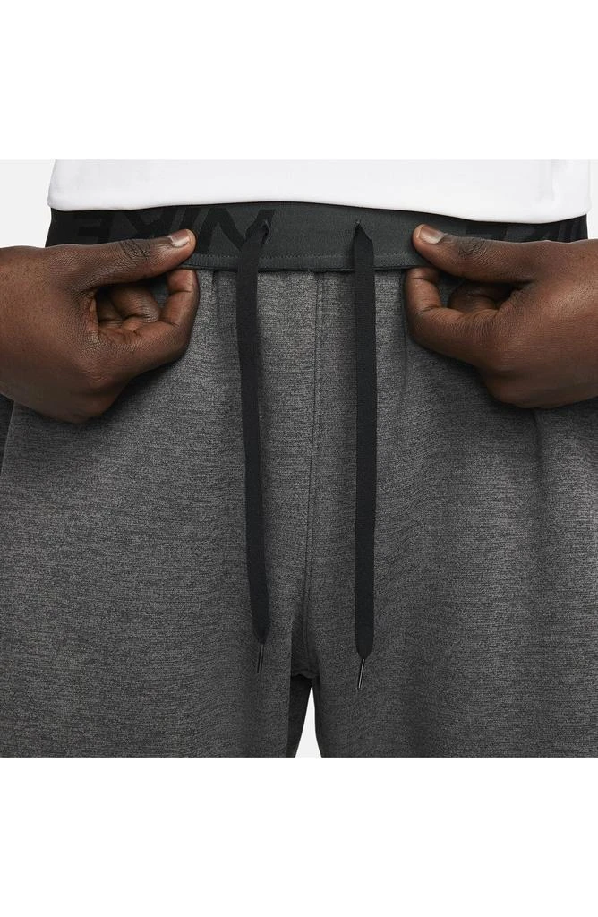 NIKE Therma-FIT Tapered Training Pants 4