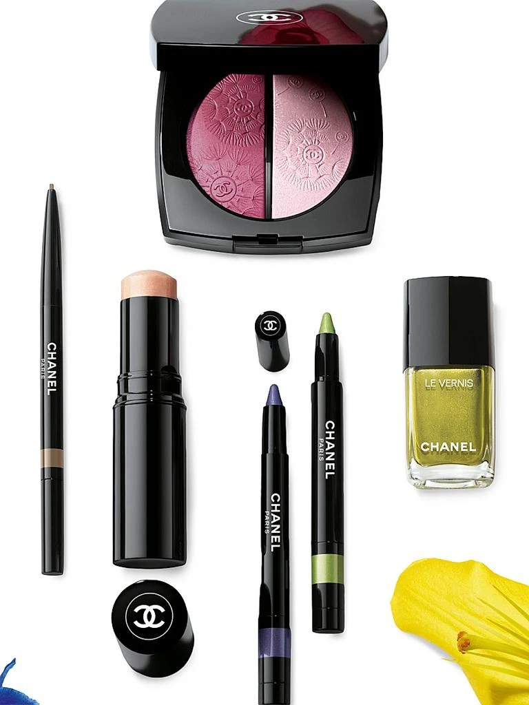 Chanel Microfine Defining Eyebrow Pencil 4