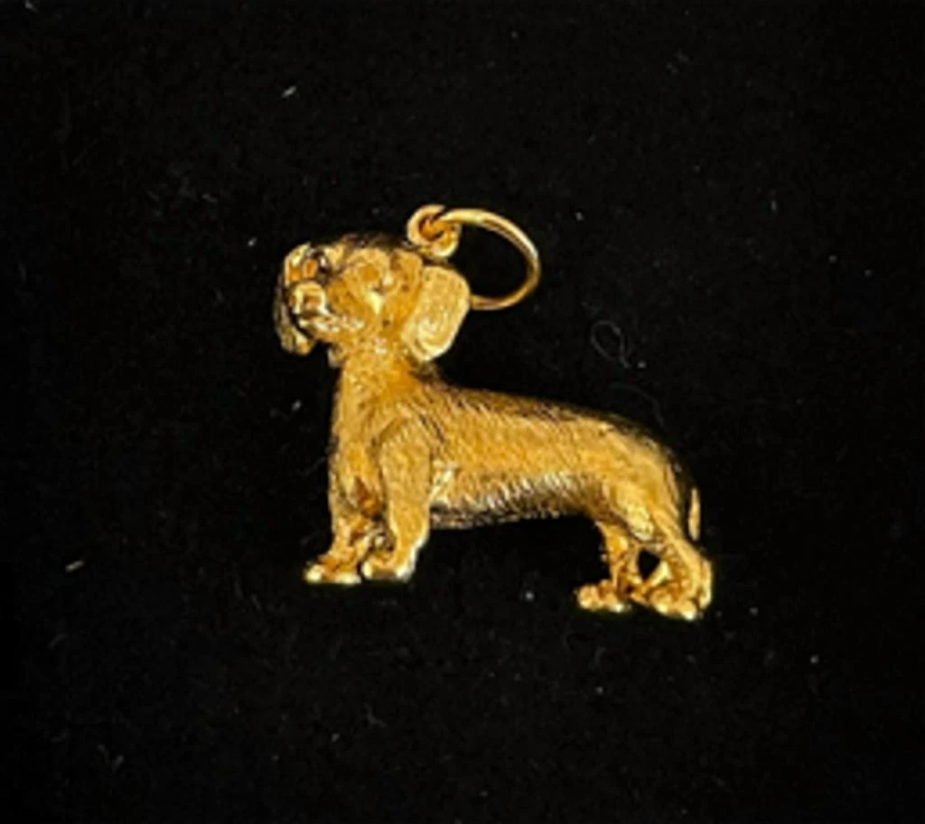 Azi Rasson Azi Rasson - Women
s Vintage Dachshund Large Charm