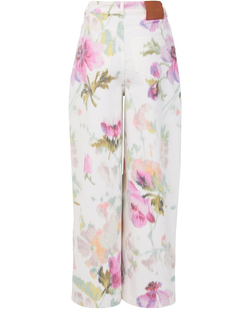 デニム・ジーパン LOEWE WHITE JEANS WITH FLORAL DIGITAL PRINT Loewe White jeans with floral digital print | thedoublef