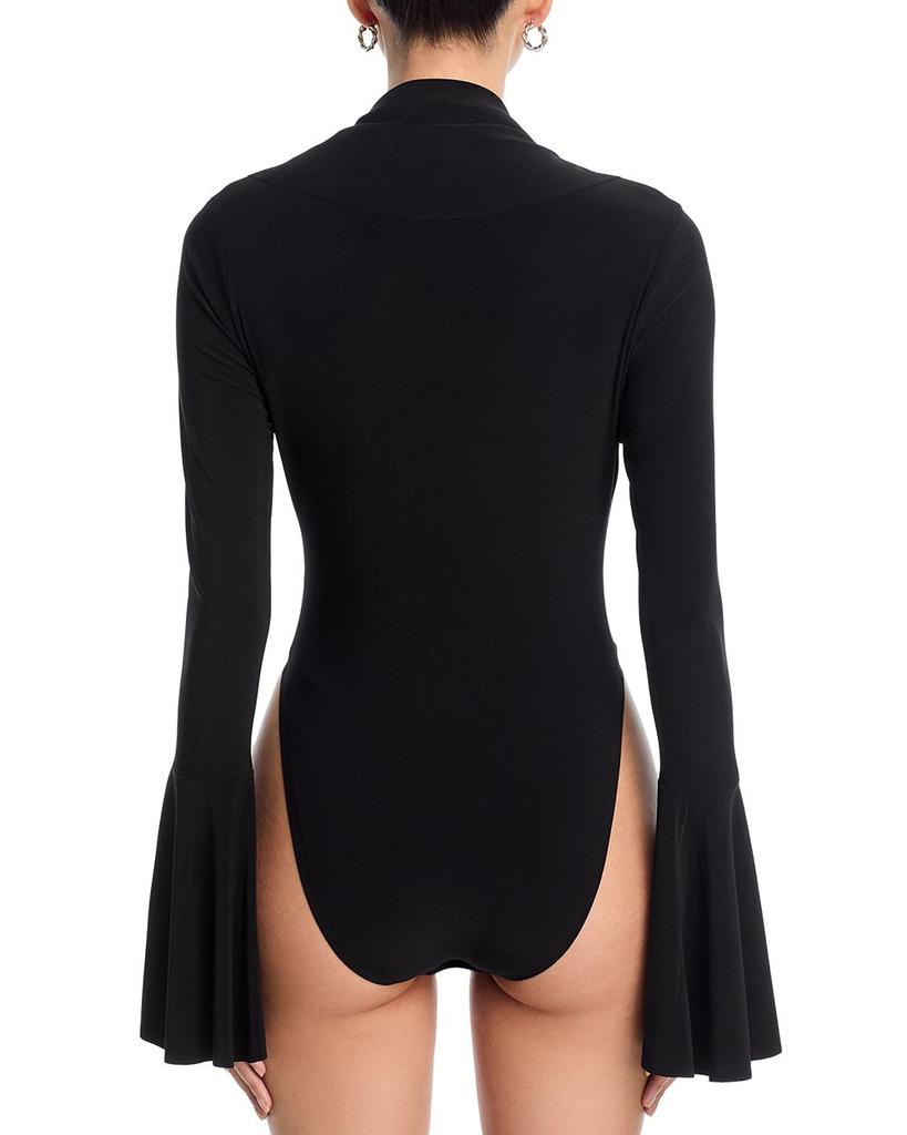VIP【送料関税込】NORMA KAMALI V-NECKED BODYSUIT Norma Kamali X Revolve Deep V Neck Bodysuit in Black | Lyst