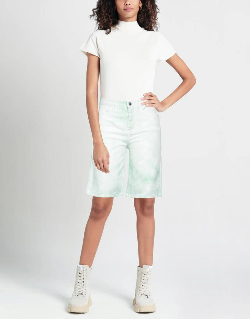 IRENEISGOOD Shorts & Bermuda 2