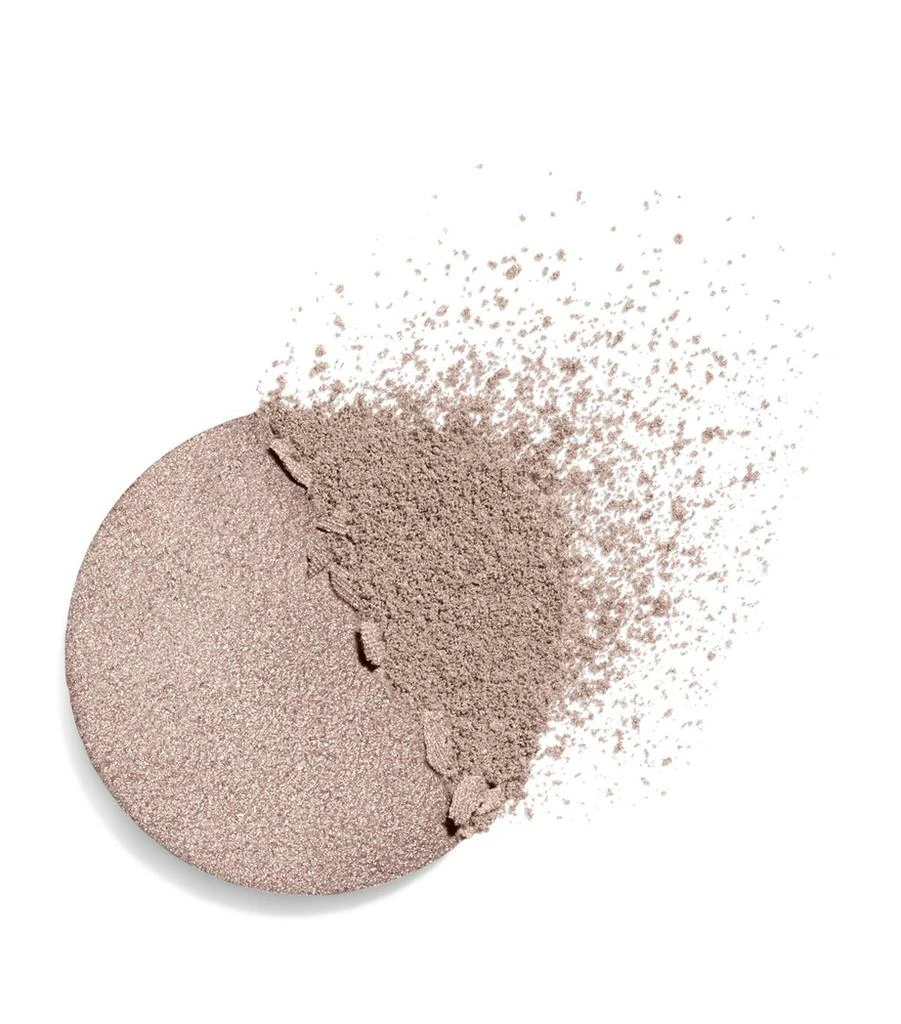 Chanel Ombre Essentielle Multi-Use Longwearing Eyeshadow 5
