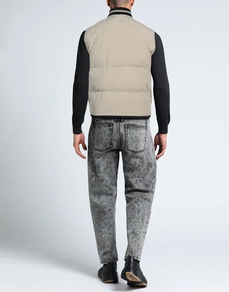 ESEMPLARE Vest 3