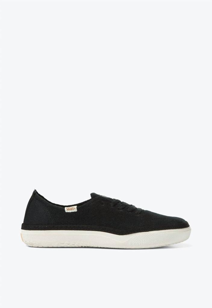 Vans Men's Circle Vee Sneaker In Black/marshmellow