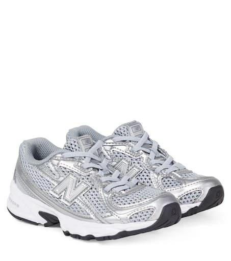 New Balance 740 sneakers 1