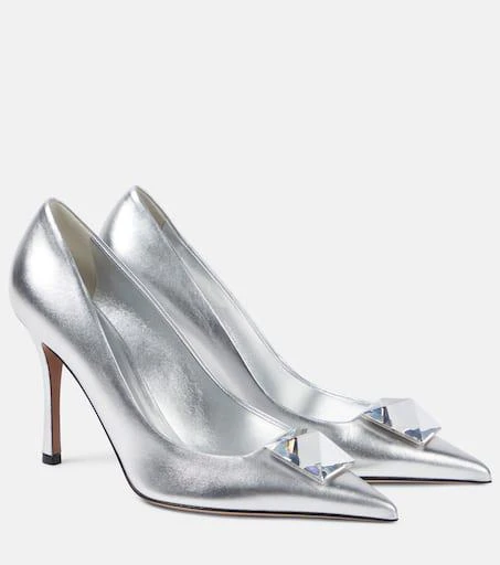 Valentino One Stud metallic leather pumps 1