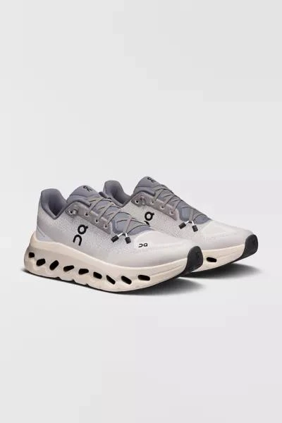 On On Women's Cloudtilt Sneaker 2