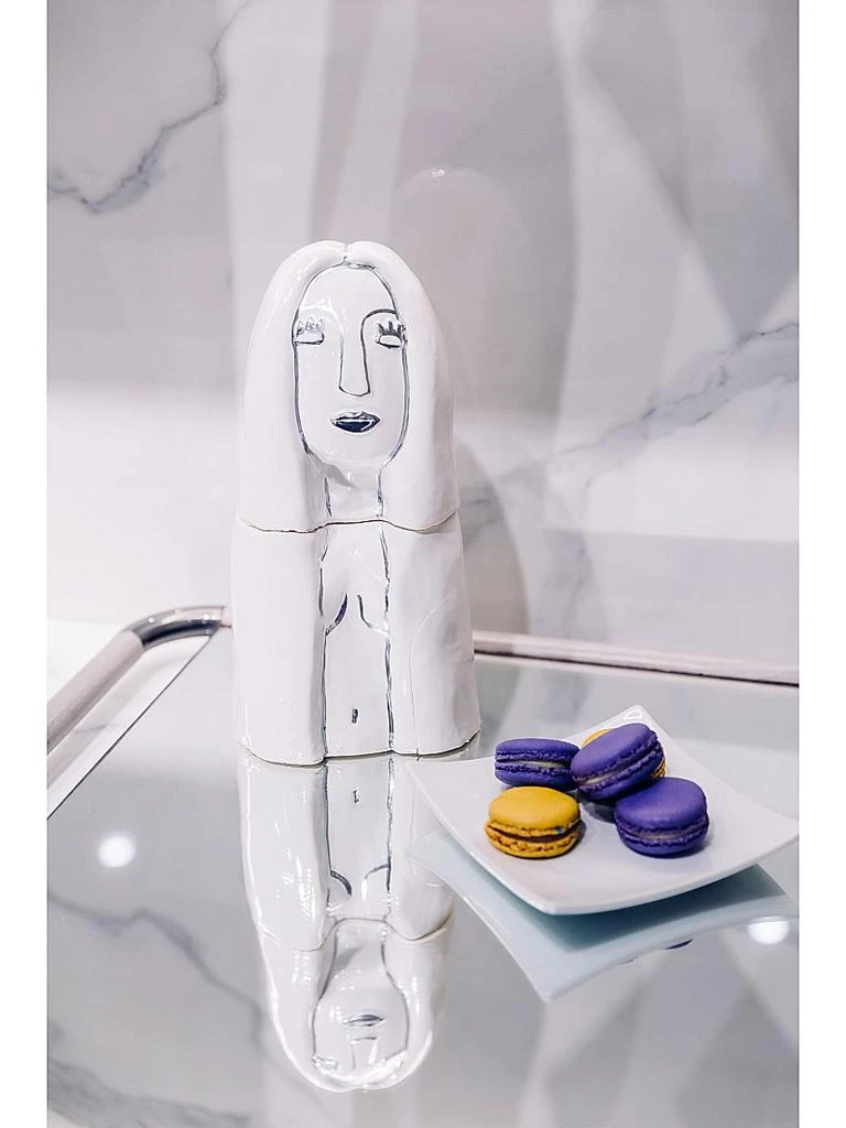 Hazy Mae Cher Cookie Jar 5