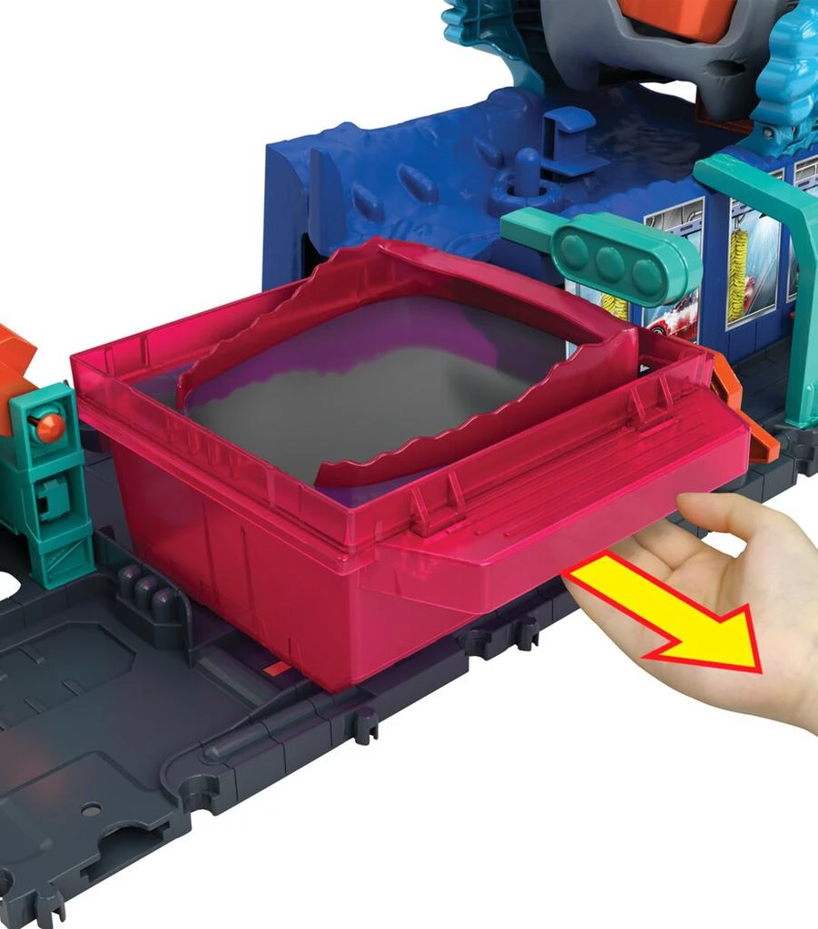 Hot Wheels City Ultra Shark Car Wash Set (91cm) 4