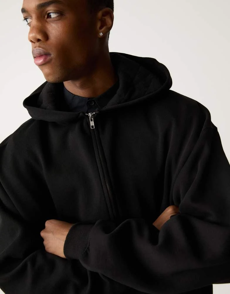 Pull&Bear Pull&Bear zip through boxy fit hoodie in black 4