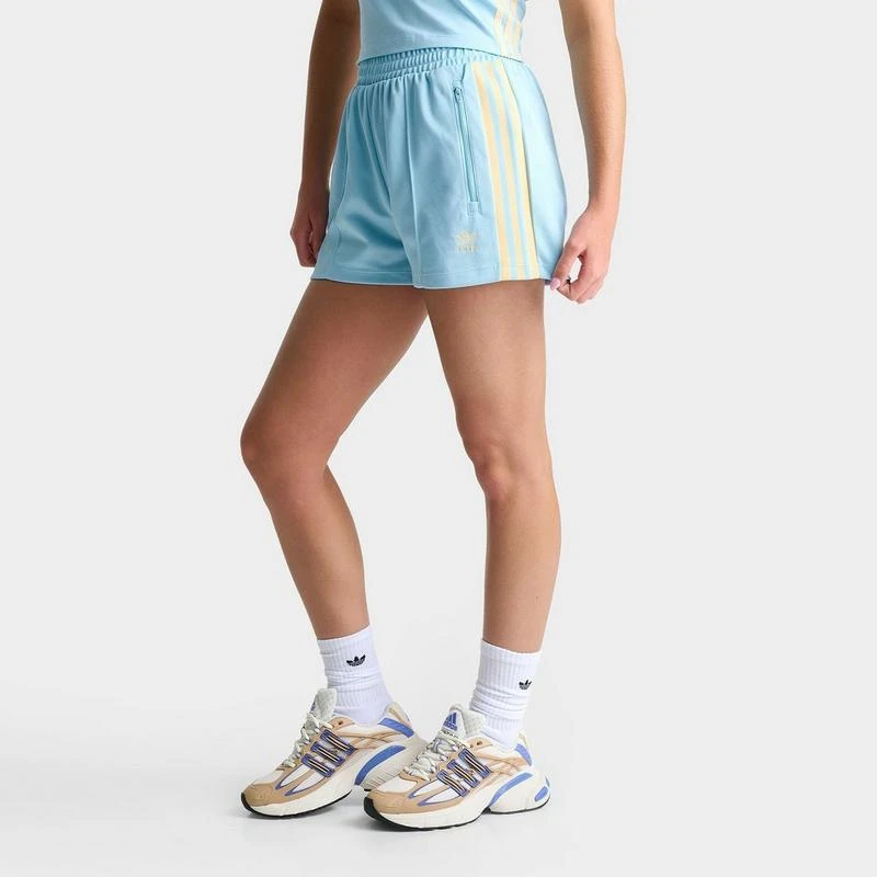 adidas gazelle silver green womens Vintage Adidas Shorts Women's Medium – dla dushy main image 1