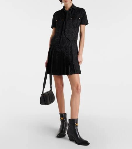 Versace Medusa 
95 leather ankle boots 2