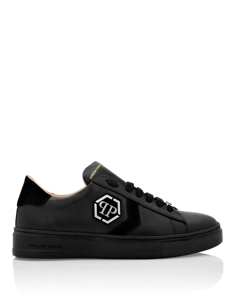 Shop Lo-Top Leather Arrow Force Sneakers on Sale at BeyondStyle