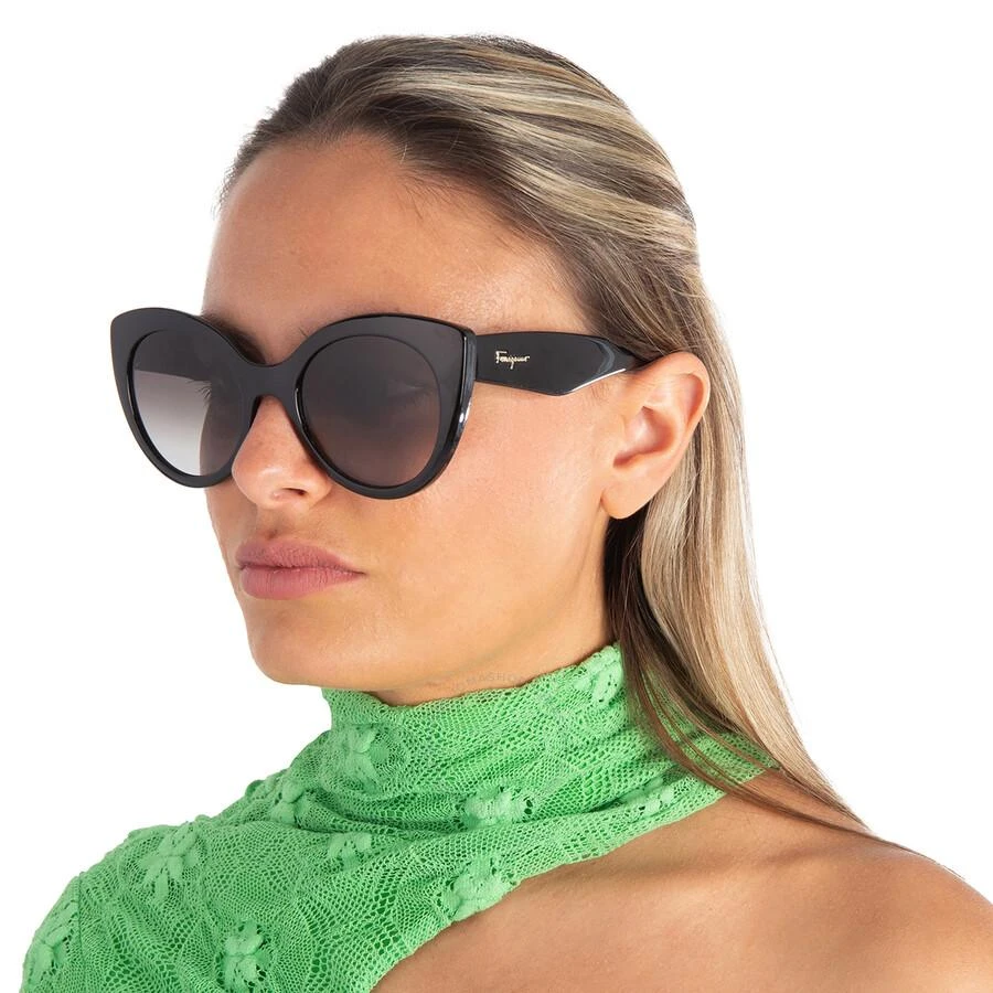 Shop Salvatore Ferragamo Hrey Gradient Butterfly Ladies  display picture 1