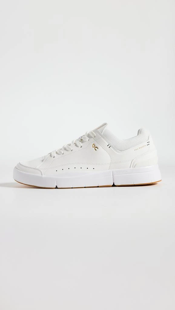 On The Roger Centre Court Sneakers 5