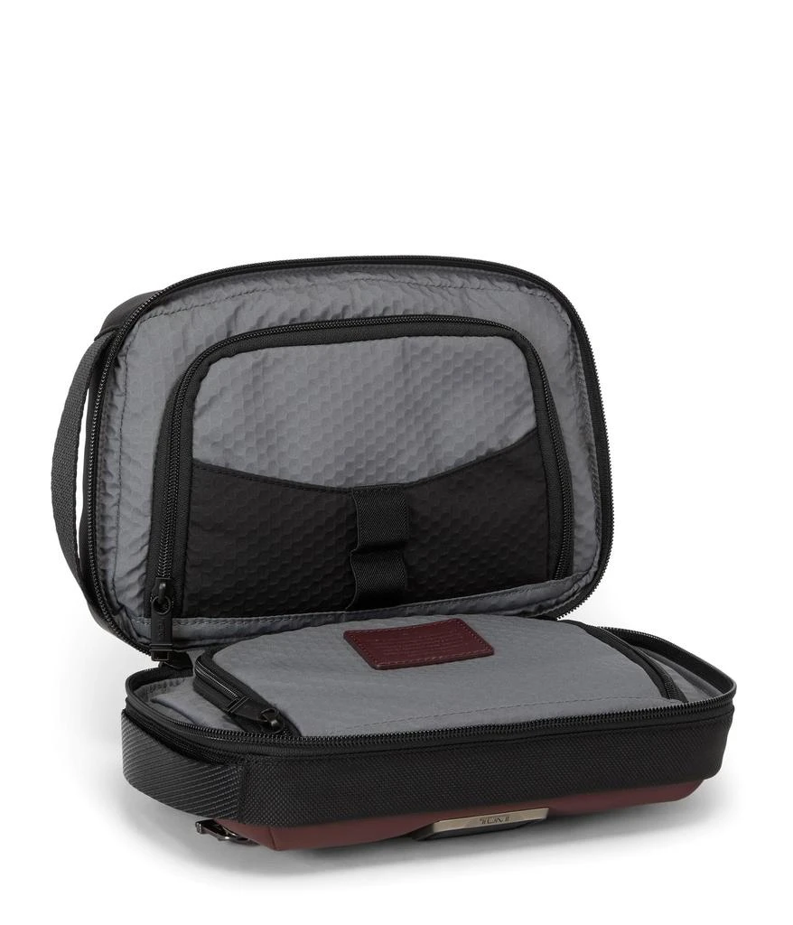 Tumi Response Travel Kit 3