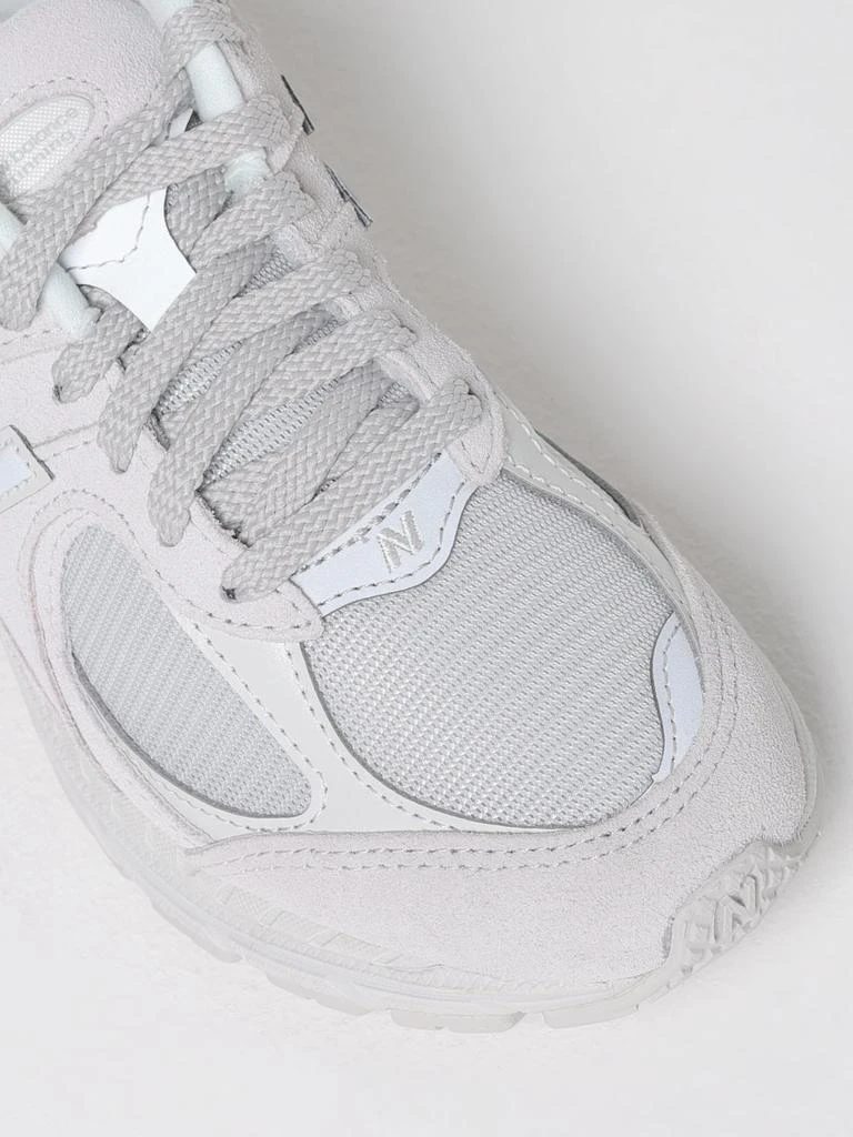 New Balance Sneakers woman New Balance 4