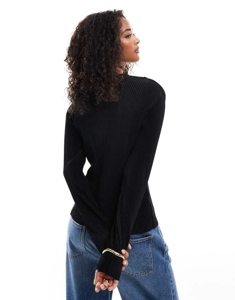 & Other Stories & Other Stories long sleeve mock neck plisse top in black 2