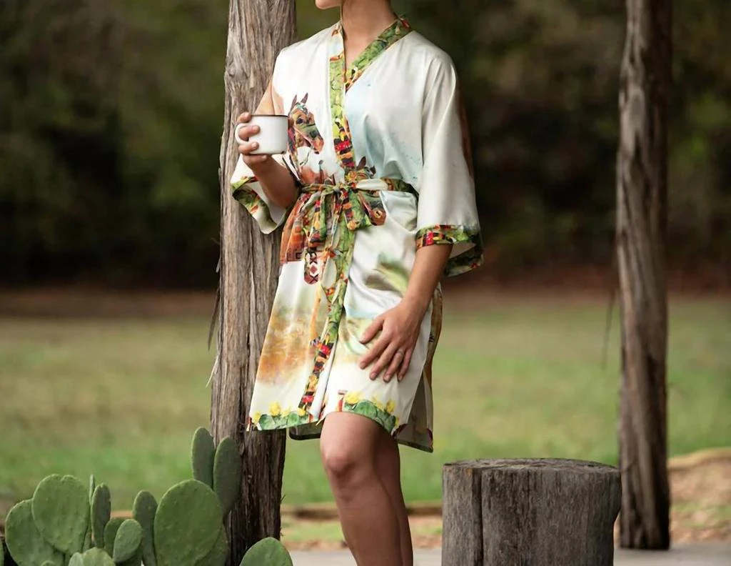 Fringe Scarves Fringe Scarves - Kimono Robe 3