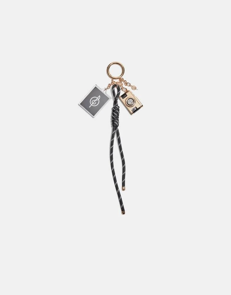 Stradivarius Stradivarius Camera charm keyring in black