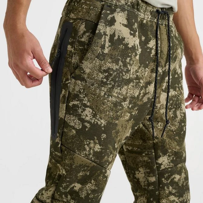 NIKE Men's Nike Tech Fleece Camo Jogger Pants 5