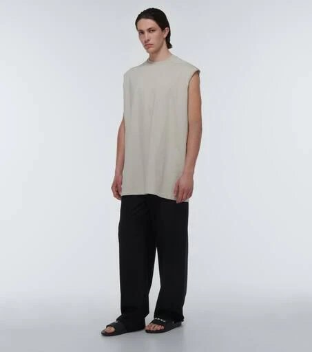 Rick Owens Logo slides 2