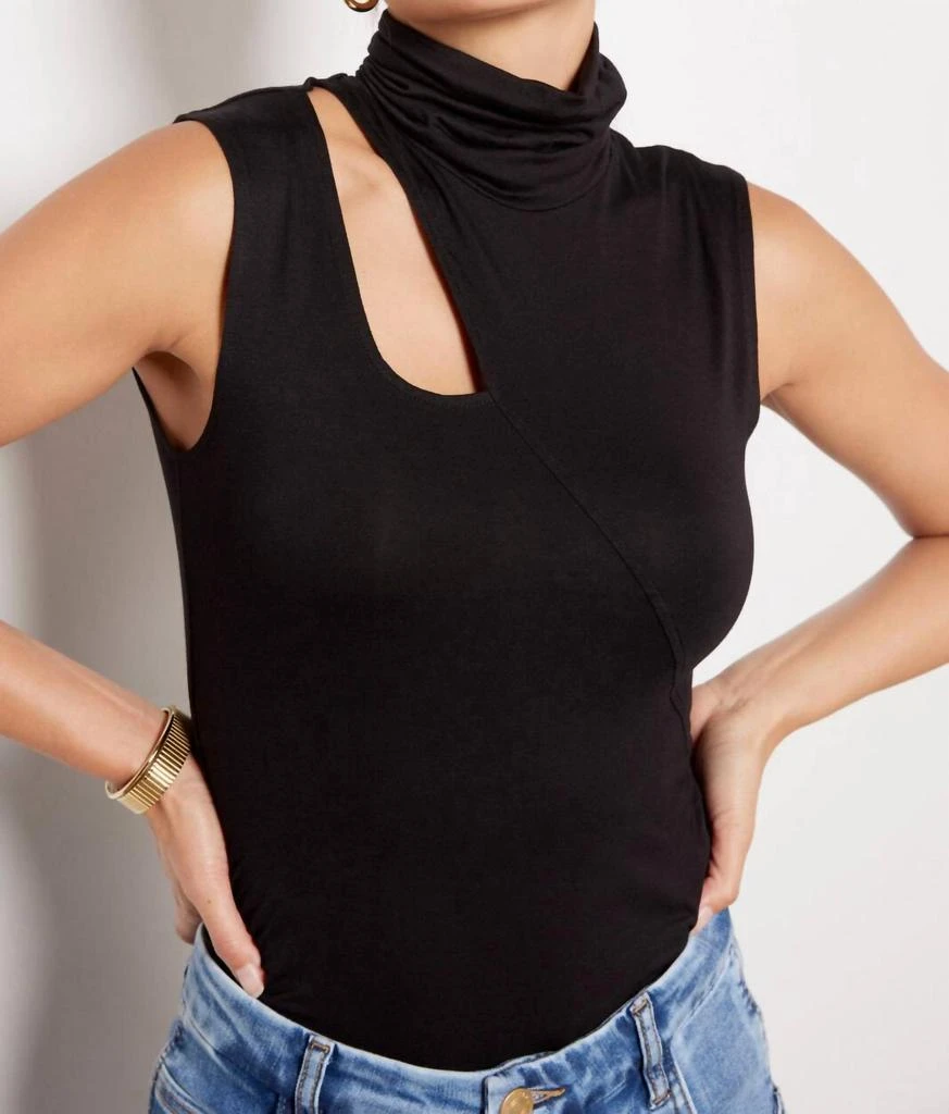 LNA Gio Cut Out Top In Black 1