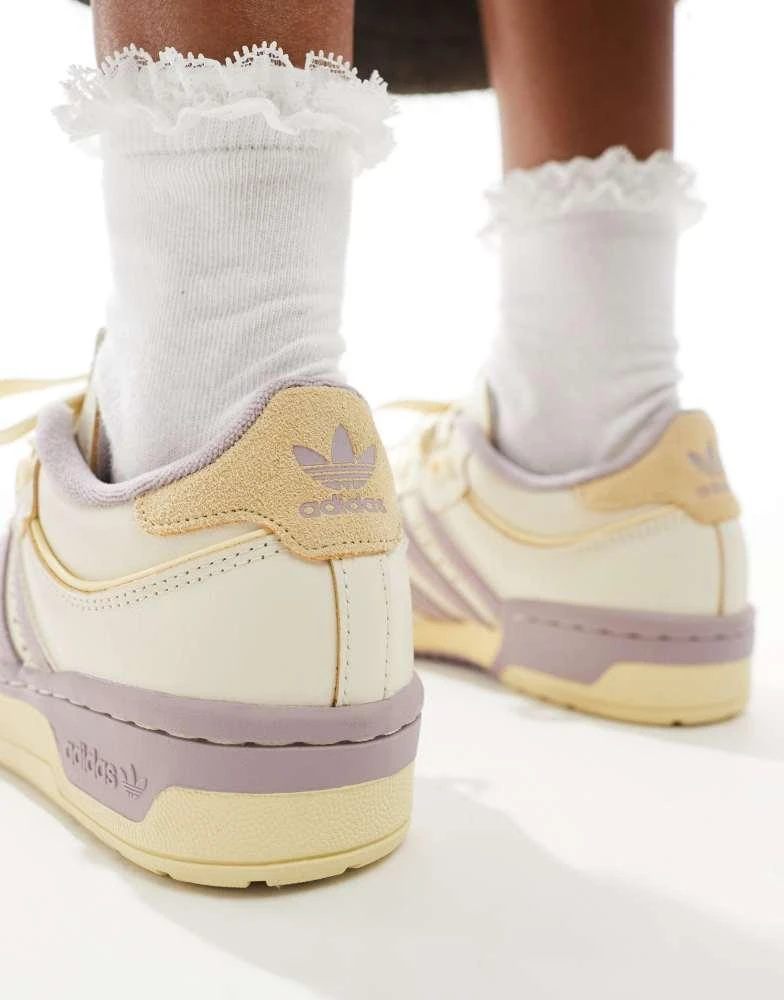Adidas adidas Originals Rivalry 86 Low trainers in cream and lilac 3