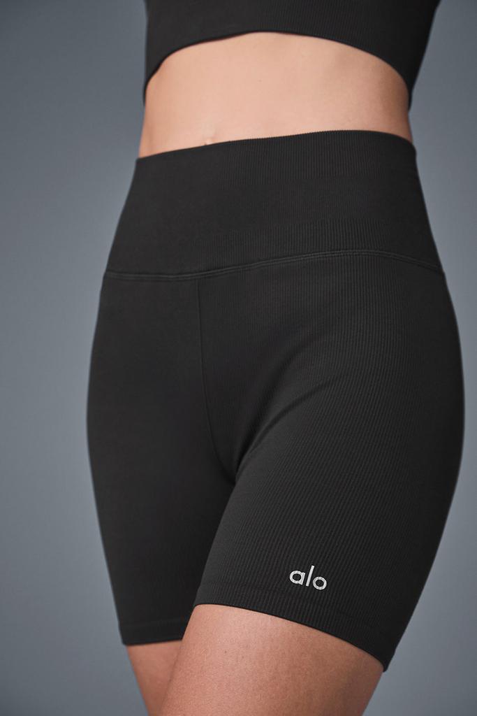 Alo 5" Seamless Ribbed Favorite Short - Black