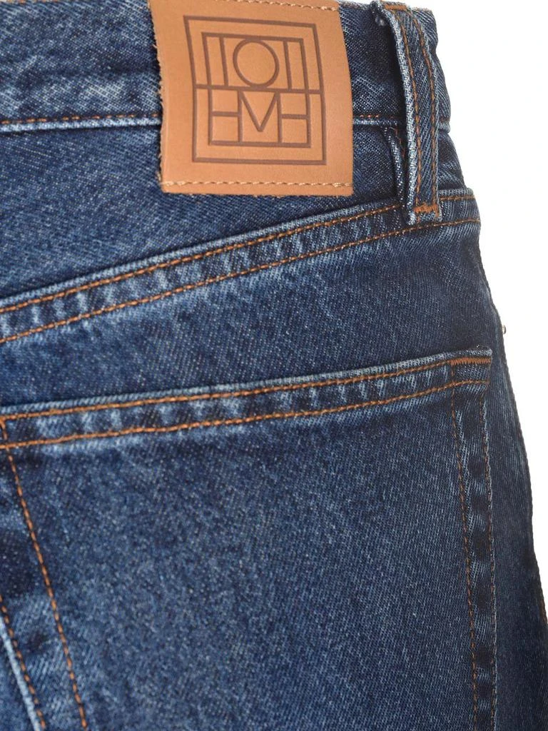 Totême Totême Classic Cut Logo Patch Jeans 5