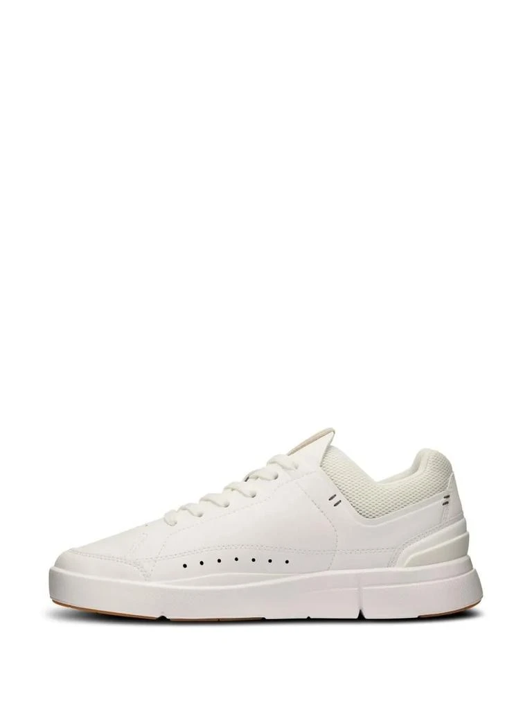 On THE ROGER CENTRE COURT SNEAKERS 4