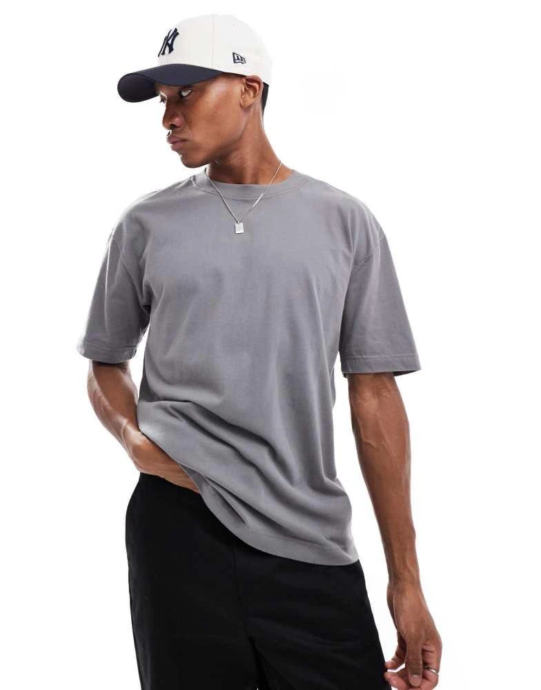 HOLLISTER Hollister heavyweight boxy fit washed t-shirt in grey 1