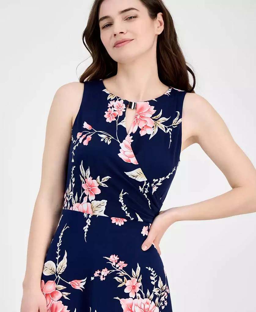 Sandra Darren Women's Floral-Print Sleeveless Maxi Dress 2