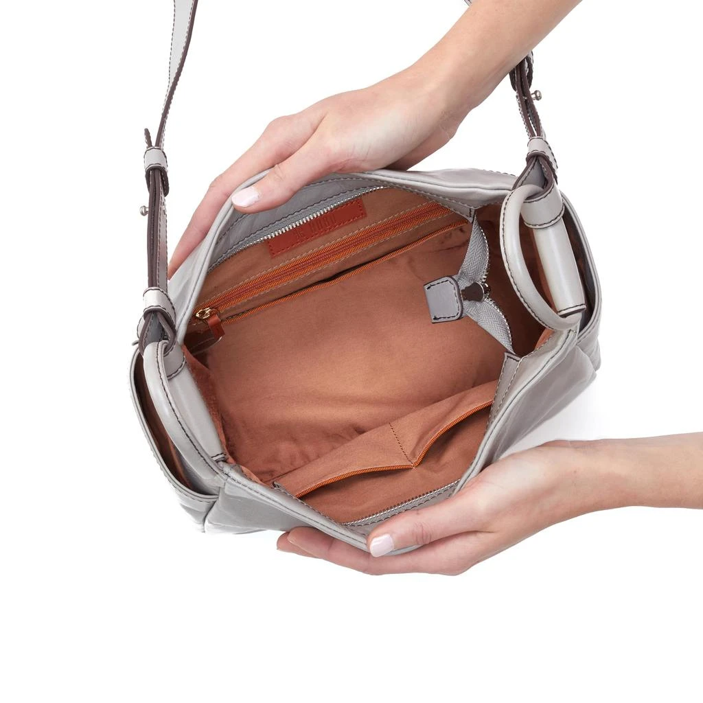 Hobo Sheila Crossbody 3