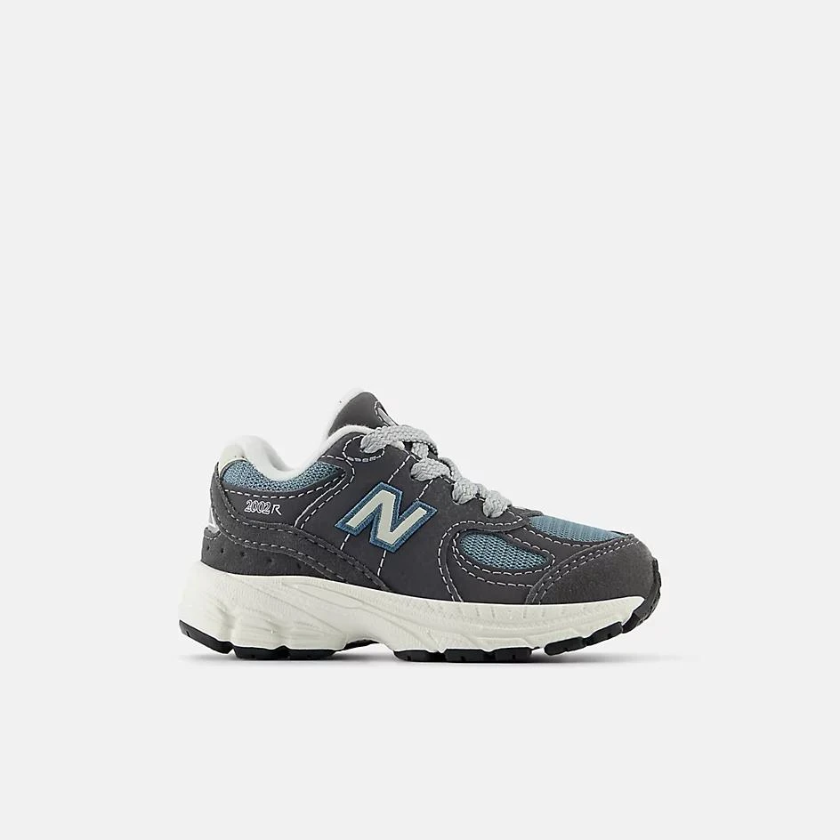 New Balance 2002 Lace from New Balance Outlet