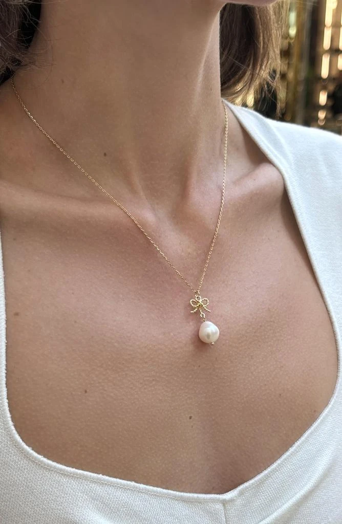 ADORNIA Freshwater Pearl Pendant Necklace 2