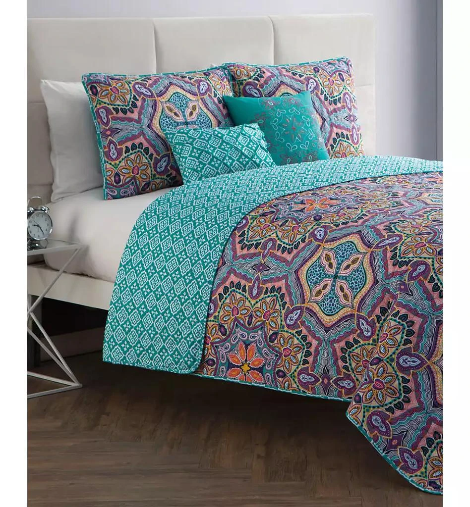 VCNY Home Yara Reversible 5-Pc. Quilt Set 3