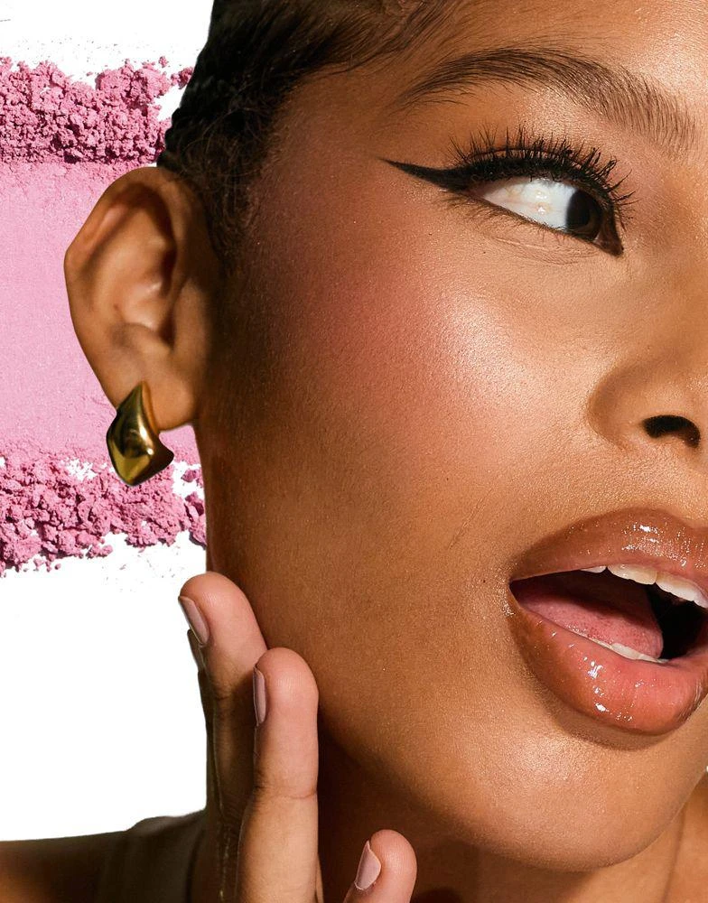 Kylie Cosmetics by Kylie Jenner Kylie Cosmetics Pressed Blush Powder 336 Winter Kissed 5