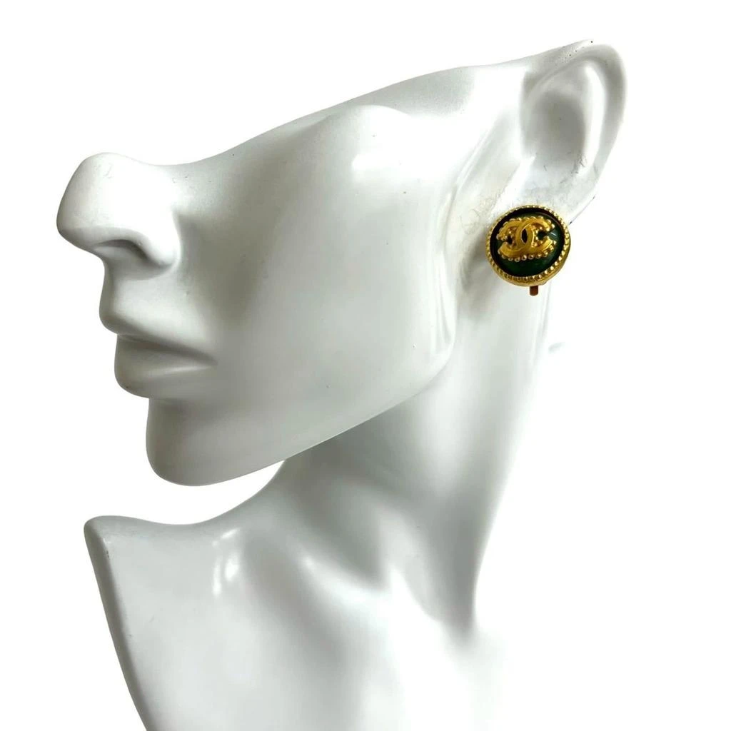 Chanel gold gold Plating Clip Earrings (Pre-Owned)