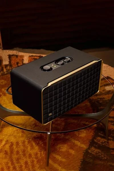 JBL JBL Authentics 500 Wireless Bluetooth Speaker 3