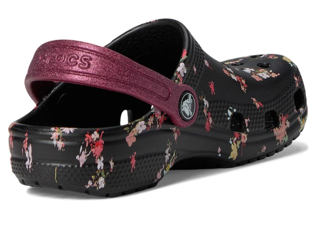 Crocs Classic Graphic Clogs (Little Kid/Big Kid) 5