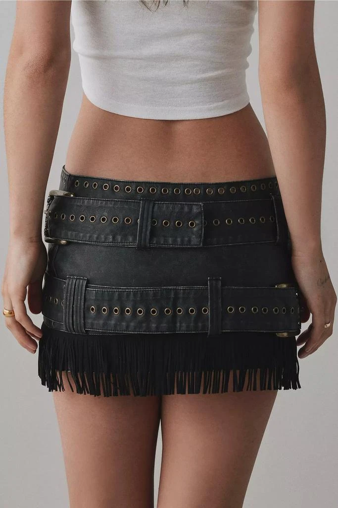 Jaded London Jaded London Odile Faux Leather Belted Fringe Micro Skirt - Dresses & Skirts - Free Shipping - BeyondStyle Jaded London Jaded London Odile Faux Leather Belted Fringe Micro Skirt - Dresses & Skirts - Free Shipping - BeyondStyle