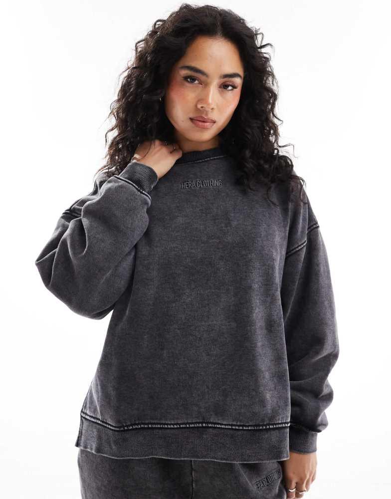 HERA Hera Womens washed sweatshirt in black